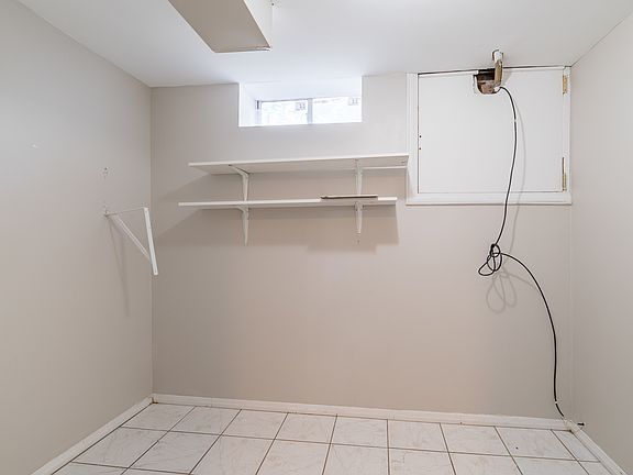 5th image of 9325 Lockwood Ave