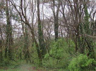 5171 Starmount Rd, Liberty, NC 27298