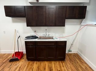 426 E 22nd St #1C, Brooklyn, NY 11226