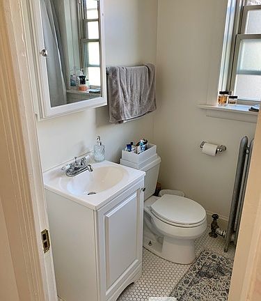 5th image of 4851 N Kimball Ave APT 3A