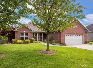 3810 Laurens Cir, New Albany, IN 47150