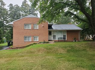 7010 Leesville Blvd, Springfield, VA 22151