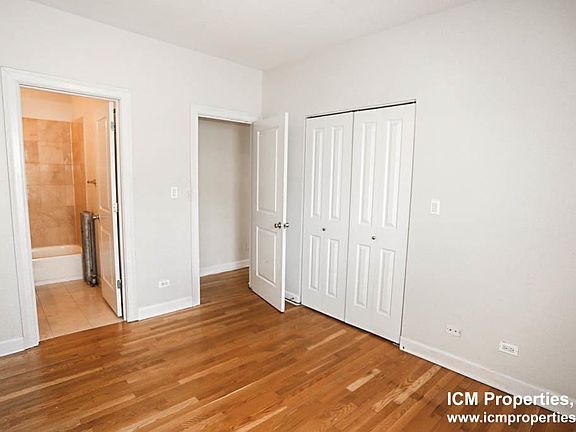 4th image of 3904 N Pine Grove Ave #2F
