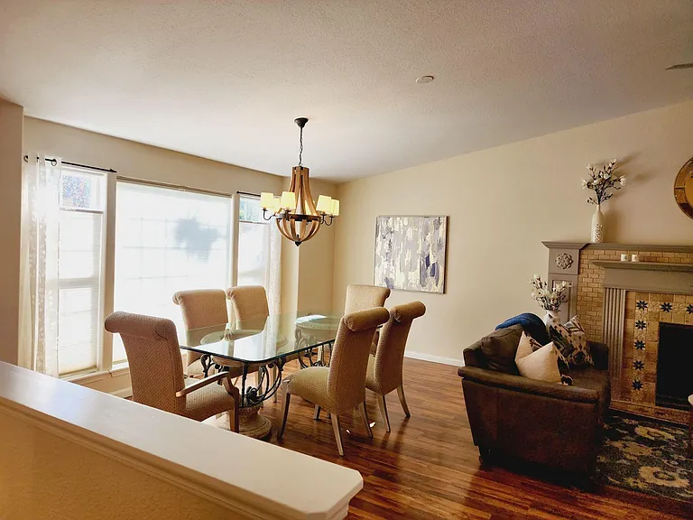 E Woodland Dr — Photo 11