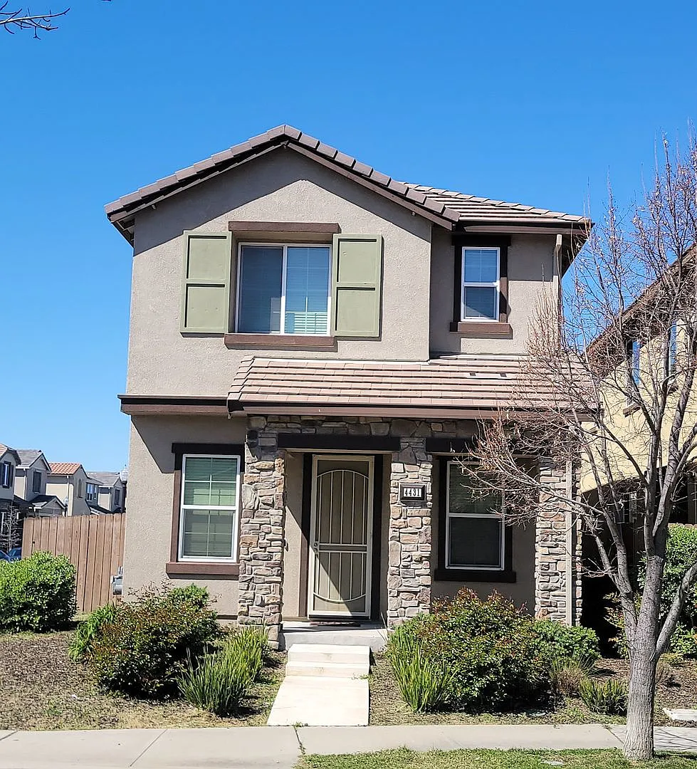4431 Natomas Central Dr photo 1