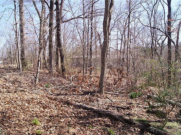 4th image of Chapel Ln