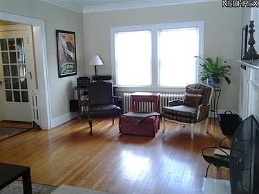 3rd image of 2215 Delaware Dr