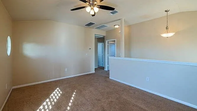 402 Zenith Rd — Photo 58