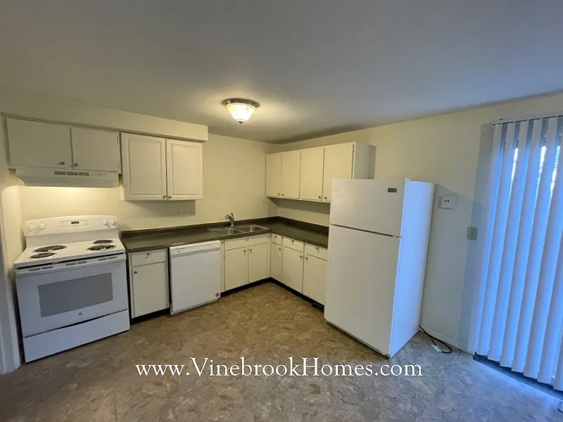 7959 Mount Hood — Photo 4