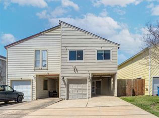 815 Knights Bridge Ln APT B, Houston, TX 77058