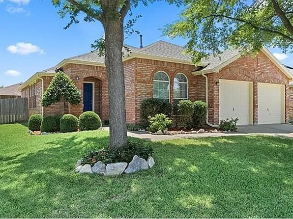 523 Pinto Ln, Forney, TX 75126
