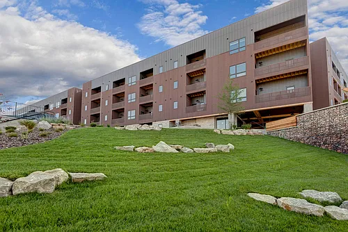 Quarry Town Apartments Photo 1