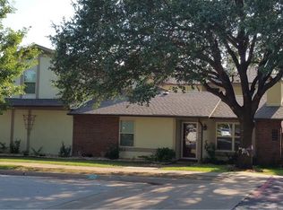 657 Ridgeline Dr, Hurst, TX 76053