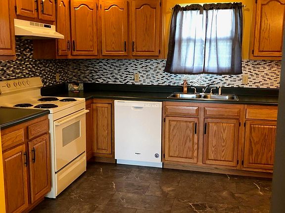 4th image of 1453 Langdon Dr