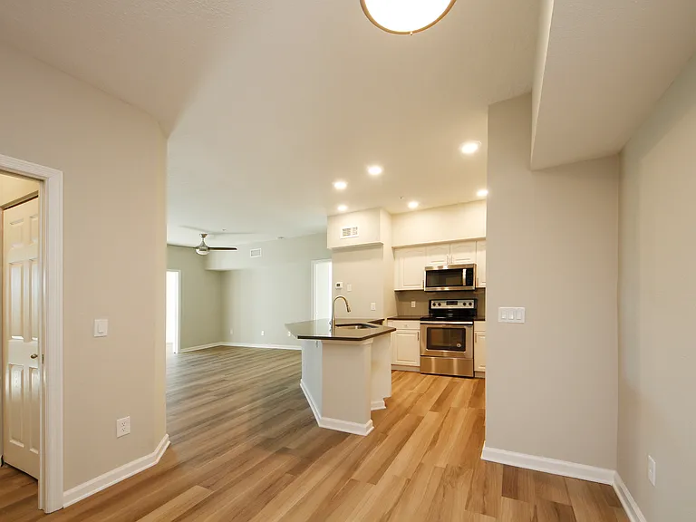 Via Tuscany Apartments — Photo 19