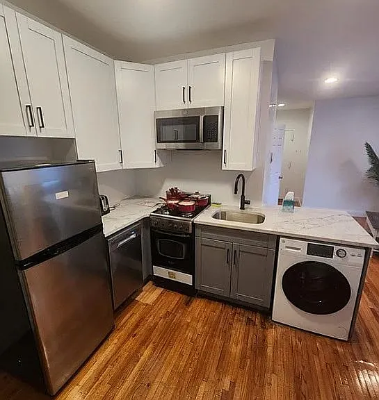 157 W 106th St #5C — Photo 3