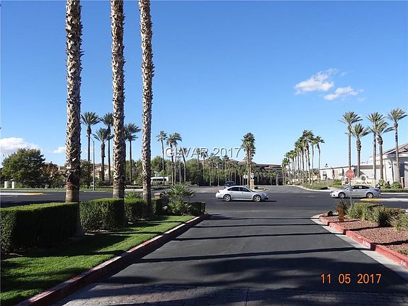 4th image of 251 S Green Valley Pkwy Unit 212