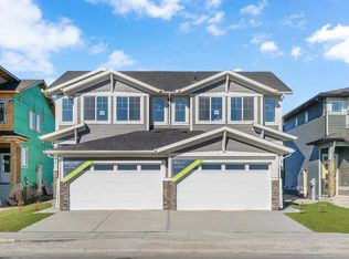 434 NW South Shore Dr, Chestermere, AB T2P 3H9