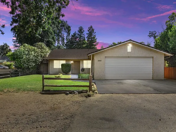 19790 Oak St, Lockeford, CA 95237