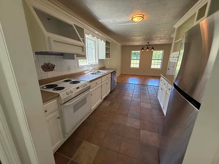 6660 Mooresville Rd — Photo 16