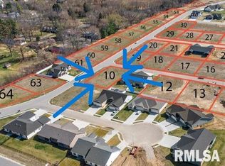 4611 Boone Dr, Springfield, IL 62711