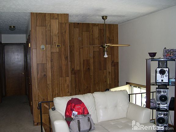 5th image of 3025 N 206th St