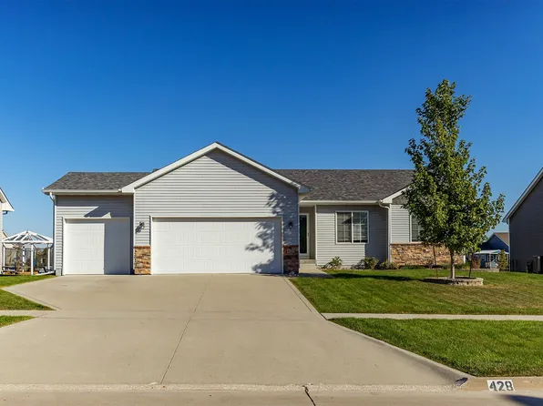 428 W Centennial Dr, Huxley, IA 50124