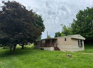 2465 Highway 52, Loretto, KY 40037
