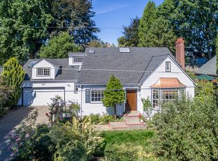 8127 SW Burlingame Ave, Portland, OR 97219