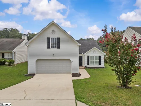 212 Clay Thorn Ct, Greer, SC 29651