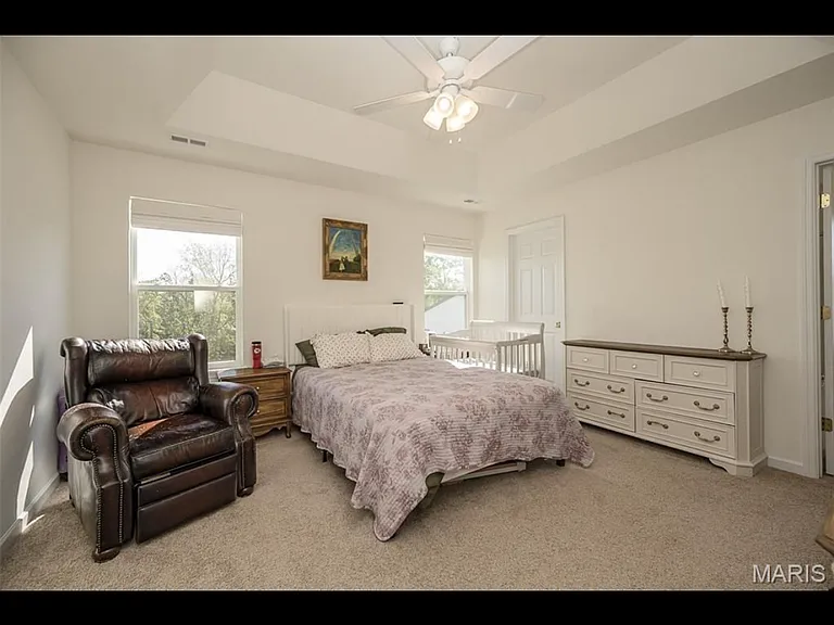 347 Cumberland Ct — Photo 26