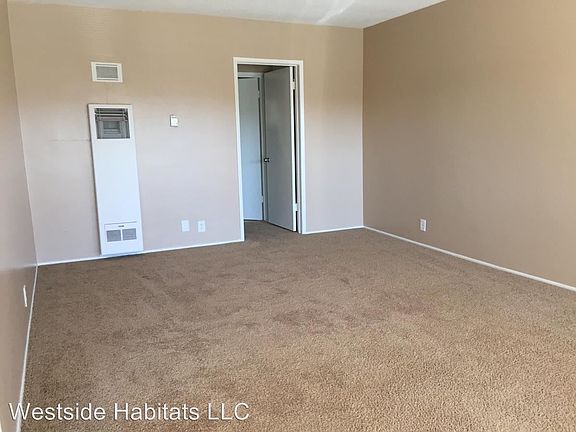 3rd image of 12121 La Maida St APT 12