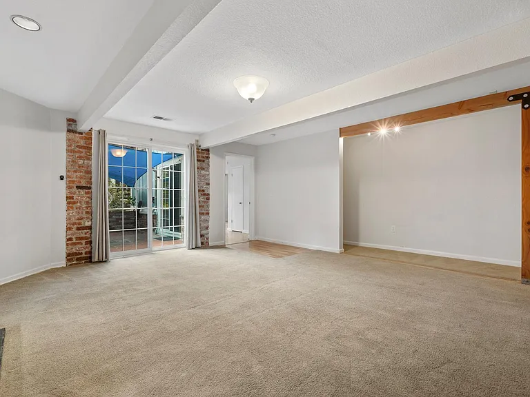 1524 Pacific Ave #B — Photo 7