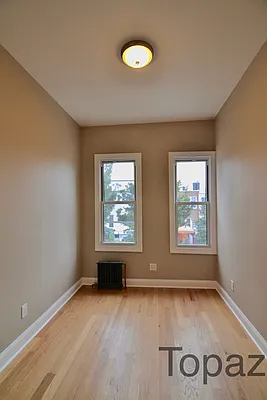 Rented by Rental Solutions Inc | media 32