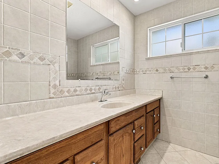 6573 Mount Wellington Dr — Photo 8