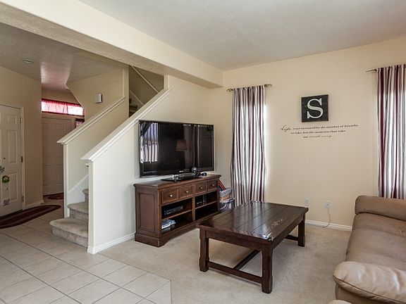 4th image of 12083 S Mountain Peak Dr