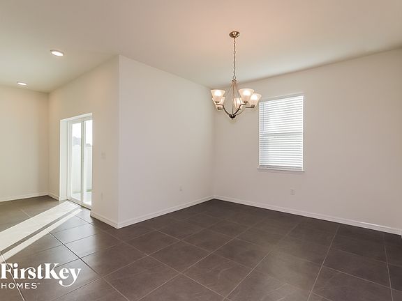 5th image of 158 Windsor Reserve Dr