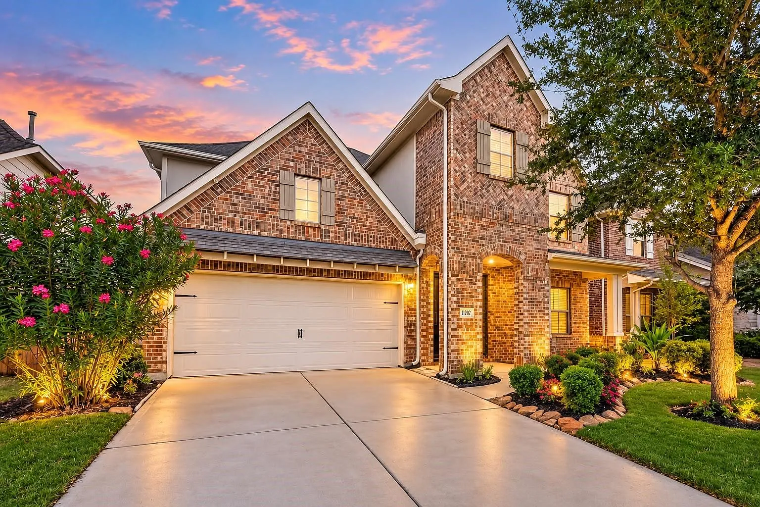4 bed, 3.5 bath, 3248 sqft, $3,290 — Photo 1