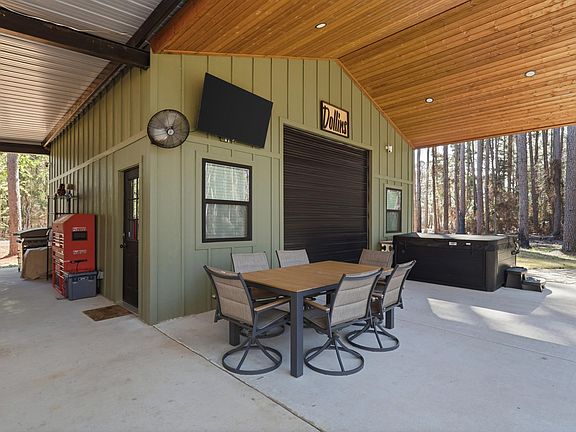 4th image of 429 Wildwood Trl