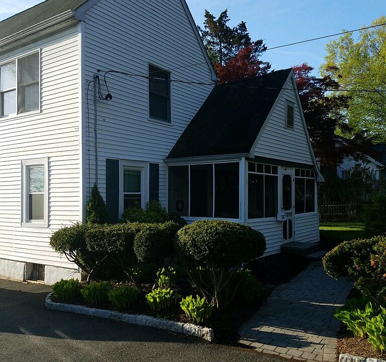 1st image of 64 Amundsen Ln