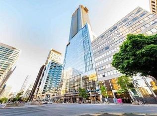 488 University Ave #4616, Toronto, ON M5G 0C1