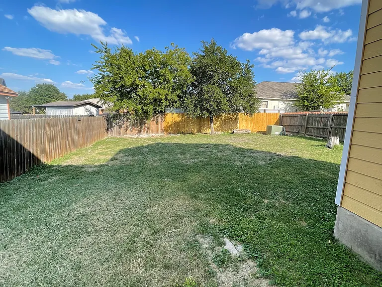 4714 Rosemarys Farm — Photo 8
