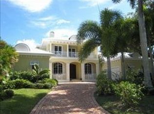 410 Wedge Dr, Naples, FL 34103