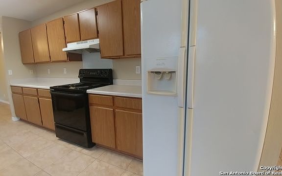 5th image of 8038 Coral Meadow Dr