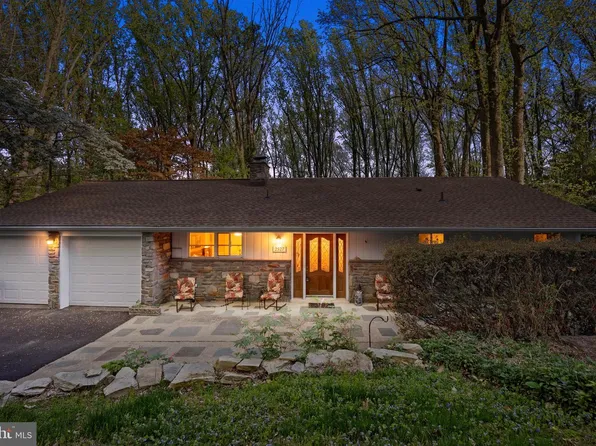 2527 Tulip Ln, Langhorne, PA 19053