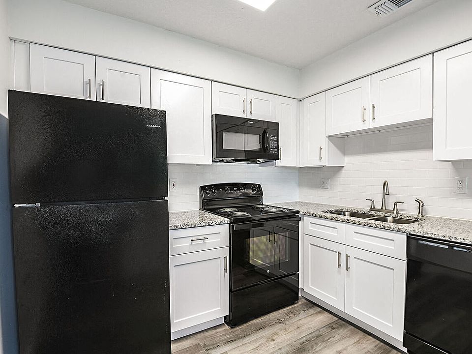 1st image of 720 Conway Rd #552-A