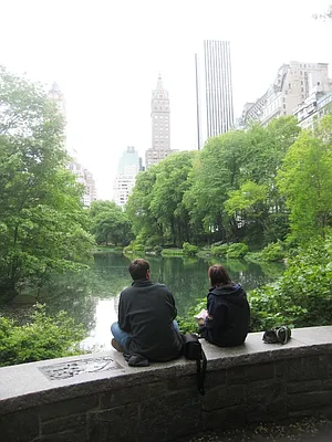 Rented by City Connections Realty | media 4