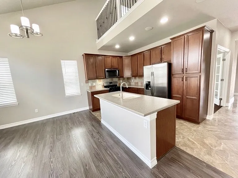 7778 Buckeye Tree Ln — Photo 14