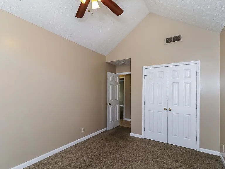 3935 Willowmeade Dr — Photo 22