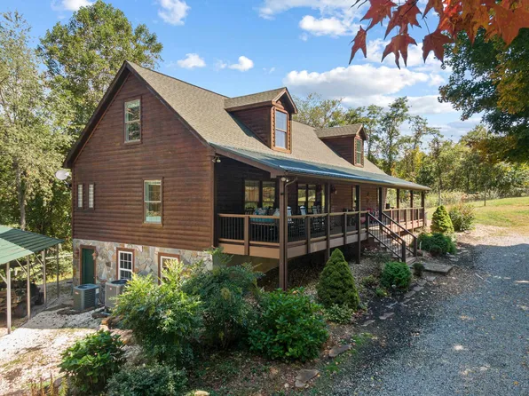 2893 Spring House Rd, Christiansburg, VA 24073